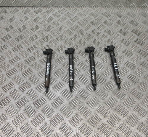 Iniettore carburante mercedes - carburante,
