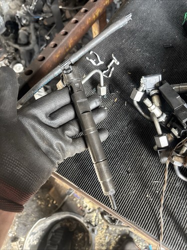 Iniettore a6510700587 mercedes - iniettore,